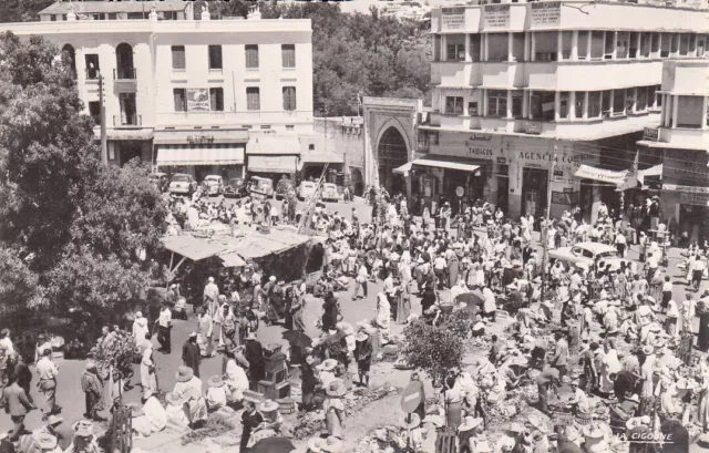 Carte postale ancienne old postcard MAROC MOROCCO TANGER grand socco timbre 1956