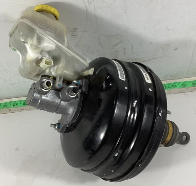 NEW BRAKE MASTER Cylinder Fits Chrysler Town & Country Dodge Caravan
