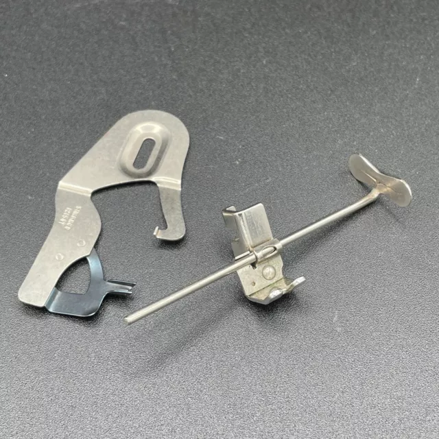 SINGER SIMANCO 121547 Underbraider & 35932 Quilting Foot Featherweight 221 222