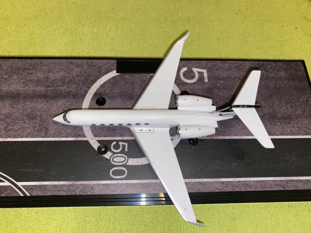 Gulfstream G550 Nike N1972N NG Model 1/200 2