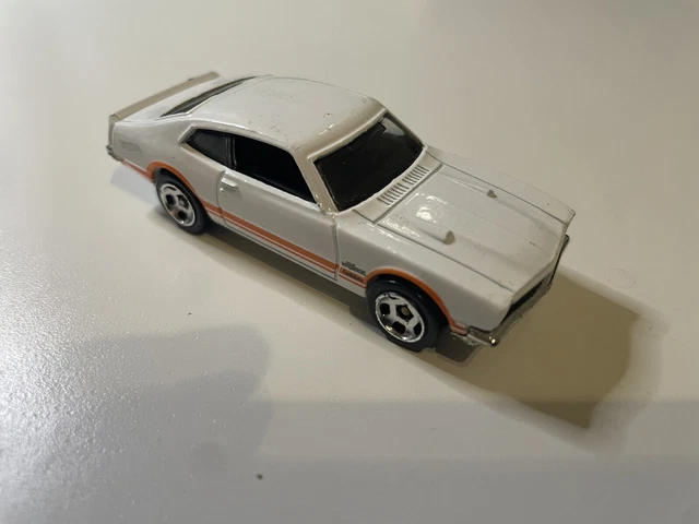 Hot Wheels '71 Maverick Grabber Diecast Model Car 1/64