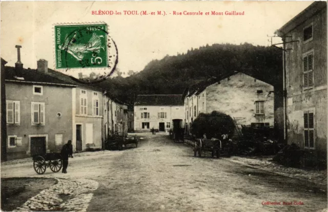 CPA BLÉNOD-les-TOUL Rue Centrale et mOnt Gaillaud (864845)