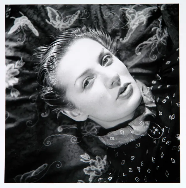 "Simone Schiffrin" 1936/2005. Fotografie (Silbergelatine print) WOLS (1913-1951)