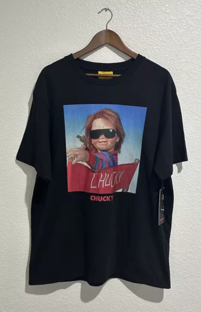 CHUCKY X SHOE PALACE Shirt Adult XL Black NWT  “Chucky in Directors Chair Tee"