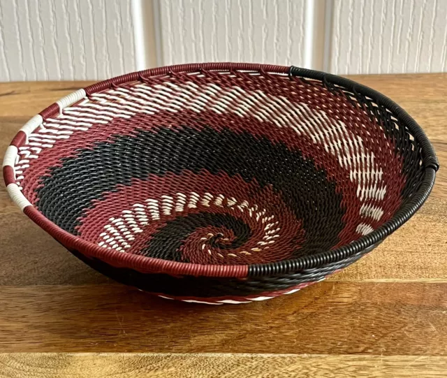 Hand Made Woven African Zulu Tribe Copper Telephone Wire Basket Bowl 6.5”