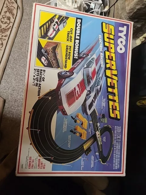 Tyco Supervettes Electric Racing Slot Vintage T6688 RARE  (NO CARS)