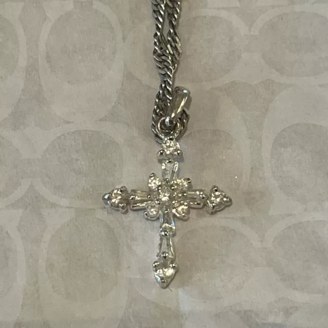 Beautiful Sterling Silver Clear Stone Cross Pendant and Chain 22” 6.11G