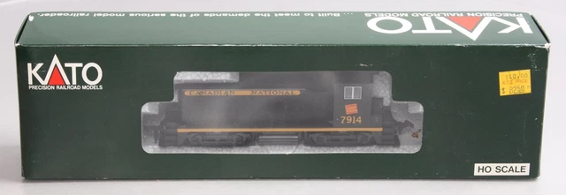 Kato 37-104 HO Scale Canadian National EMD NW2 Diesel Locomotive #7914 - Standa