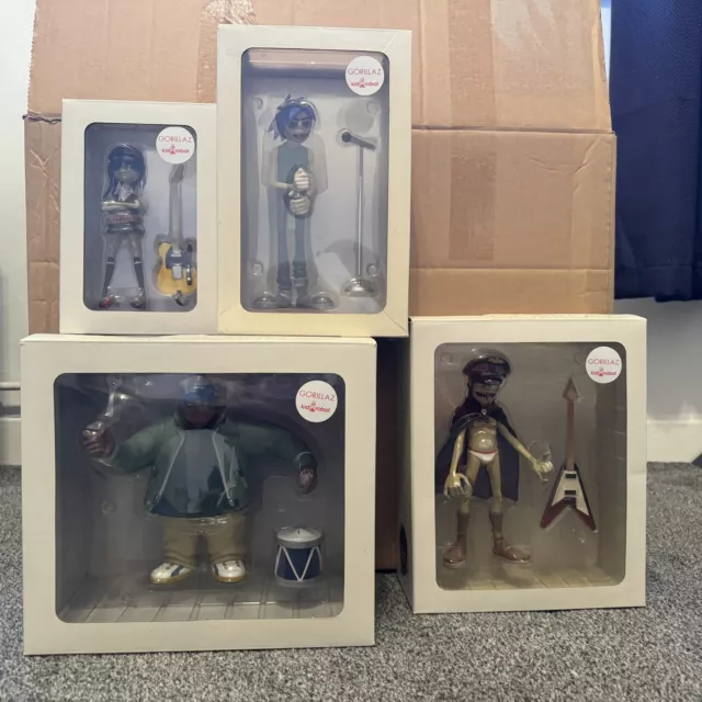 Kidrobot Gorillaz White Edition 2D Murdoc Noodle Russel Hobbs Figures