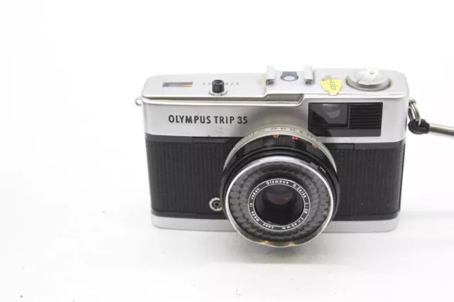 F Vintage Olympus Trip 35 3709532 35mm Compact Film Camera & Case