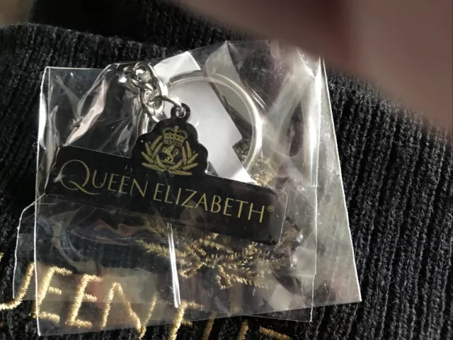 Cunard Gold Crested Queen Elizabeth Black Keyring ❤️.❤️.