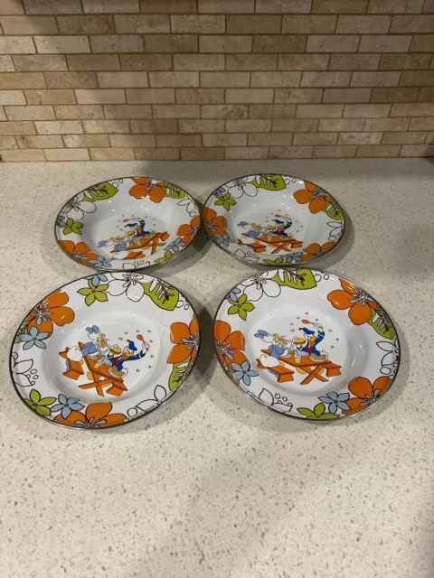 Donald and Daisy salad plates set