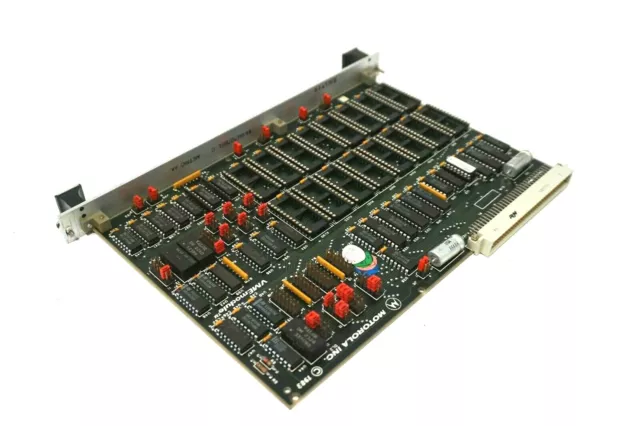 Utilisé MOTOROLA MVME-211 Vme Module 01-W3295B01 Rev. P MVME211