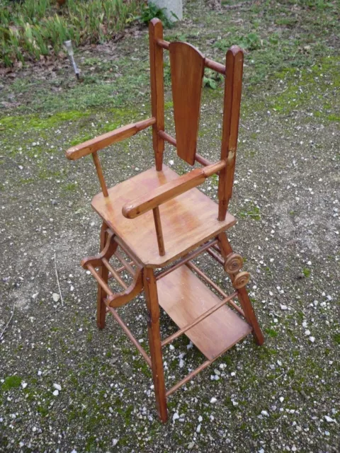 Chaise haute en bois poupon/poupée/jouet (R)