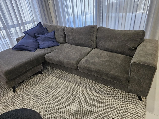 HARVEY NORMAN X6 Seater Couch 1 300.00 PicClick AU