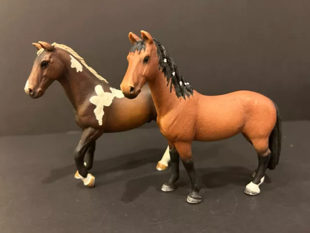 Schleich RETIRED Trakehner Horses: Mare, Stallion 13756 13757