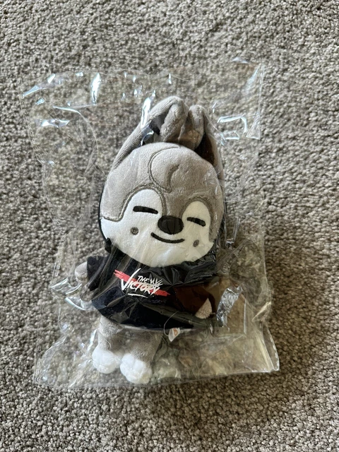 SKZOO PLUSH OUTFIT Wolfchan MANIAC