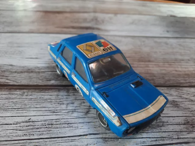 Vintage Voiture Circuit Routier  Scalextric  Renault 12 Gordini C104 1/32