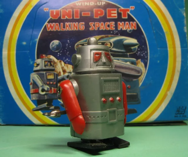 Wind Up Uni Pet Walking Spaceman Robot A By Hero Made In Japan From Old Stock!