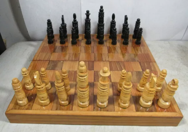 Vintage/Antique Unique Unusual Hand Carved Stylish Wooden Chess Set 4 1/2" King