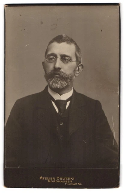 Fotografie Atelier Belitski, Nordhausen, Freiheit 14, Portrait eleganter Herr m