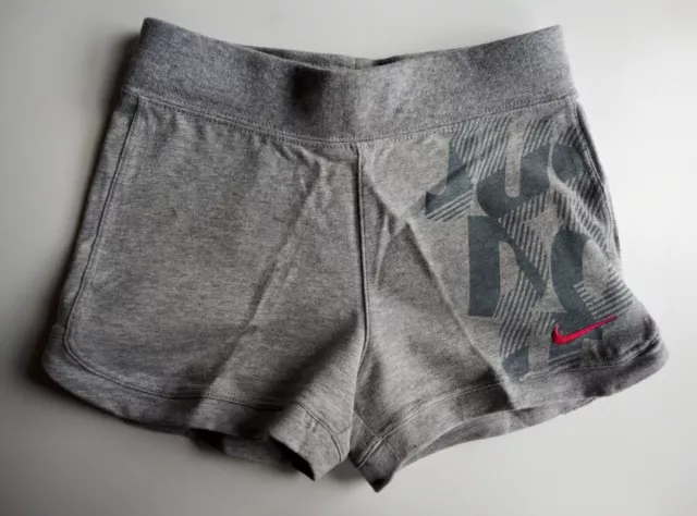 Nike Shorts Girls/Boys Unisex 5/6 Years Grey/Spark Pink BNWT