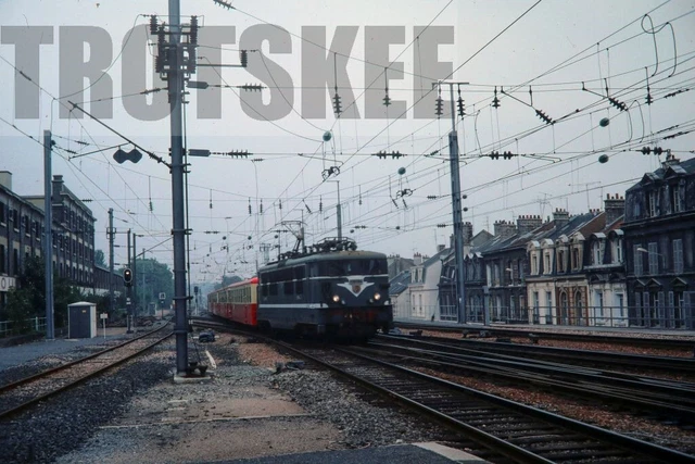35mm Slide SNCF French Railways Electric Loco BB 16639 Epernay 1984 Original