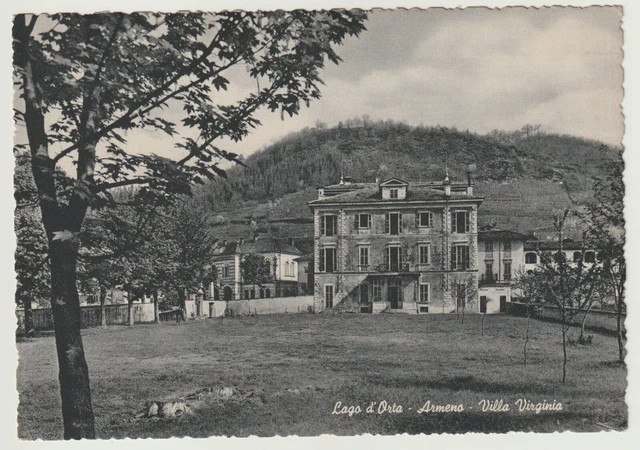ITALIA - NOVARA - cartolina LAGO D'ORTA - ARMENO - Villa Virginia - nvg - fg