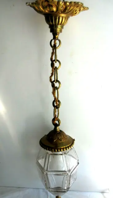 Lustre, suspension, plafonnier bronze doré et globe en verre: Napoléon III