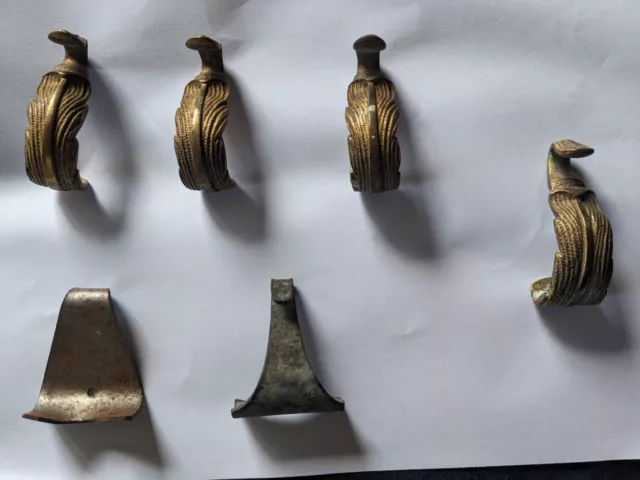 6 Antique Victorian Picture Rail hooks moulding hanging hooks