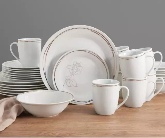 Fitz & Floyd 32 PC Love Blooms Porcelain Dinnerware Set Service/8 CLEARANCE SALE