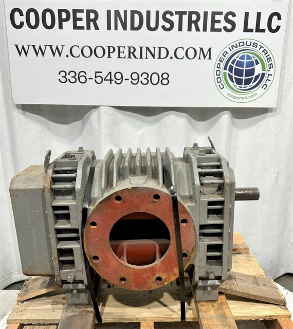 Item 2708:  Roots 412 Jv Rcs Whispair Blower