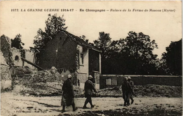CPA AK Militaire En CHAMPAGNE - Ruines de la Ferme (362265)