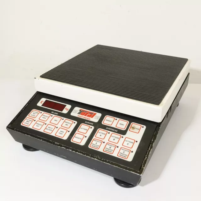 Un set di bilance postali di Total Model Peso Postale 25 Max 25Kg Vintage anni '80