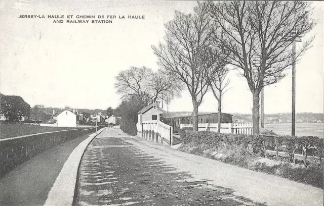 JERSEY (Channel Islands) : La Haule et Chemin de Fer, La Haule Railway Station