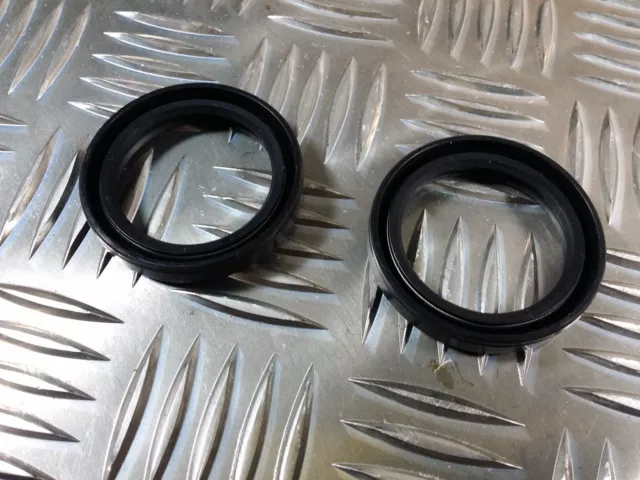 Pair Fork Oil Seals For Yamaha YW 125 BWS 2011 - 2014 2