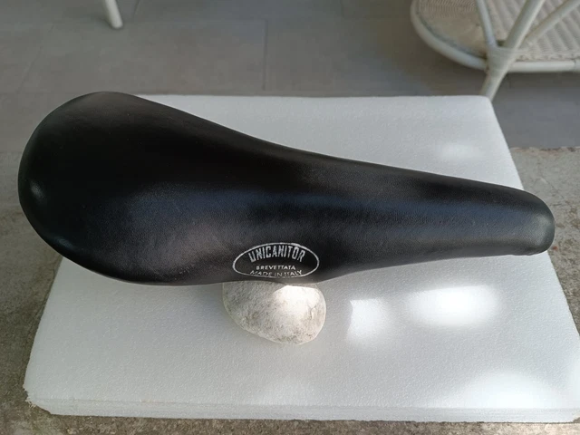 Selle Vélo Unicanitor – Cuir Noir, NOS, Made In Italy, Pour Vélo Course Ou Vintage