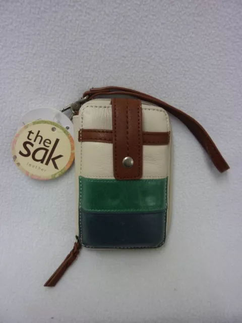 The Sak Iris  Nwt #105474 Leather Wallet Wristlet Cell Phone Credit Card Holder