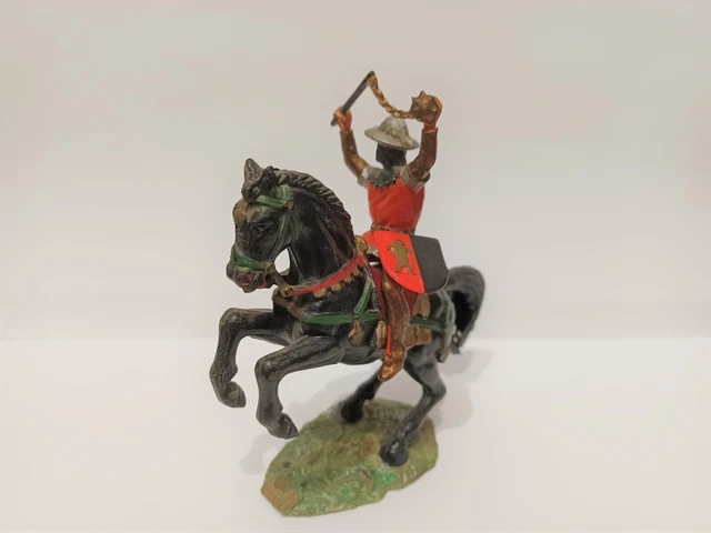 Cavalier moyen âge  starlux 1960