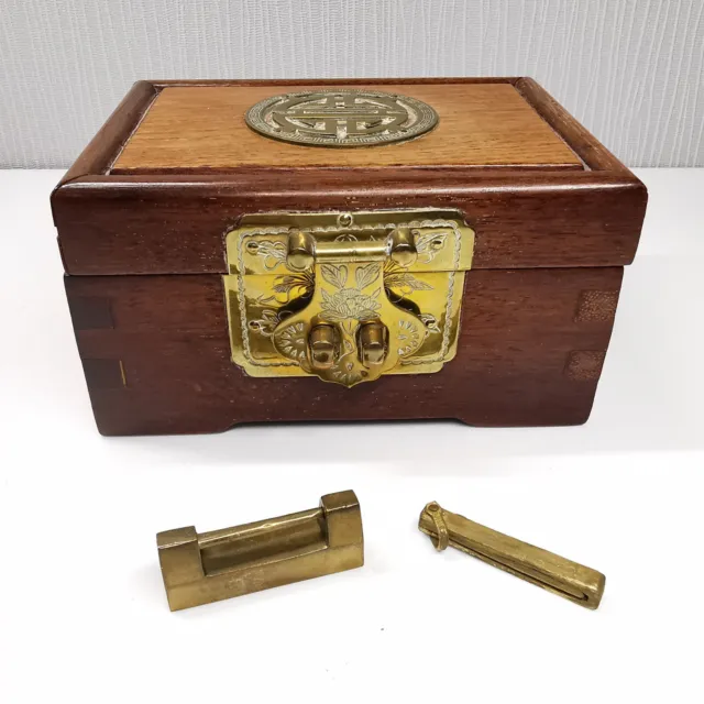 Beautiful Vintage Chinese Style Oriental Wood Jewellery Box With Brass Lock Key