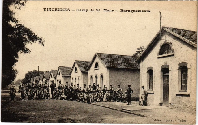 CPA AK Vincennes Camp de St.Maur, Baracquements FRANCE (1283223)