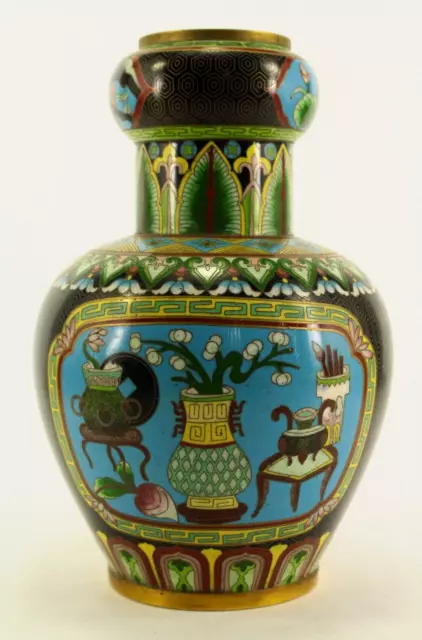 = SUPERB 19th/20th C. Chinese Cloisonne Vase, Late Qing or Republic Period
