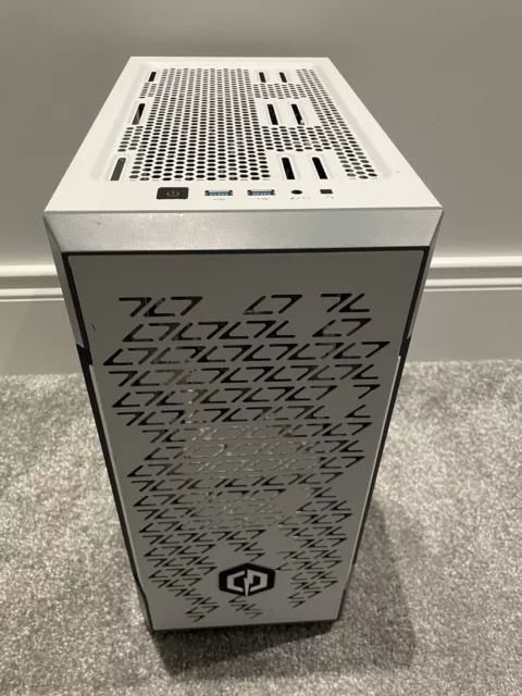 Gaming PC i5 9400F 4.10 GHz GeForce(R) GTX 1660 16GB RAM 1TB HDD 240GB SSD