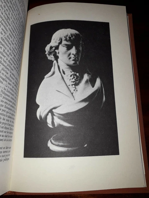 Jean GIONO: Un de Baumugnes. Club Français du Livre (maquette Massin
