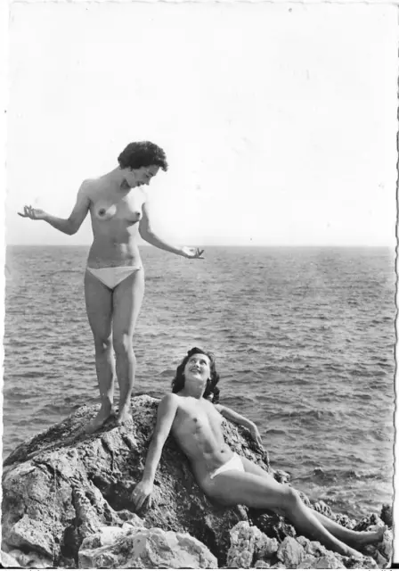 Risque Two amateur Beauty Nude Women Vintage Original Real Photo 1950-60s