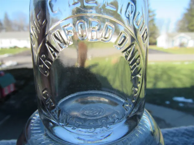 TREQP Milk Bottle Cranford Dairy Cranford NJ UNION COUNTY 1931 Quarter Pint Gill