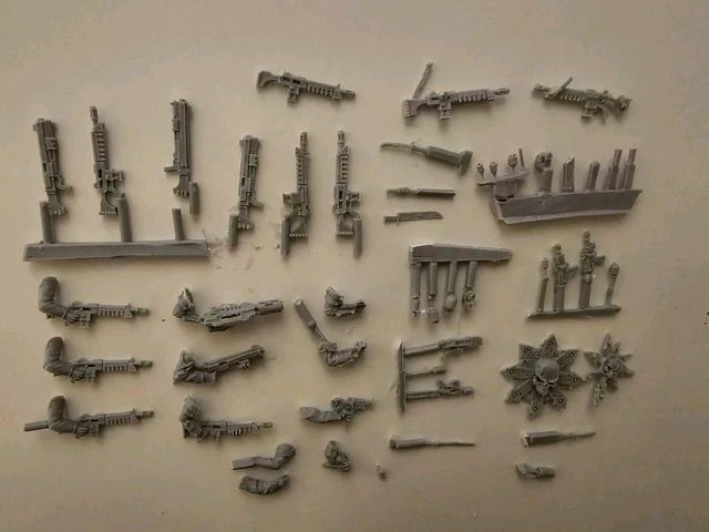 Warhammer 40K Renegade Militia Weapon Arms Set Auto Pistol A | Egg Head