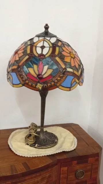 lampada tavolo  paralume lavorazione Tiffany diametro 30 cm