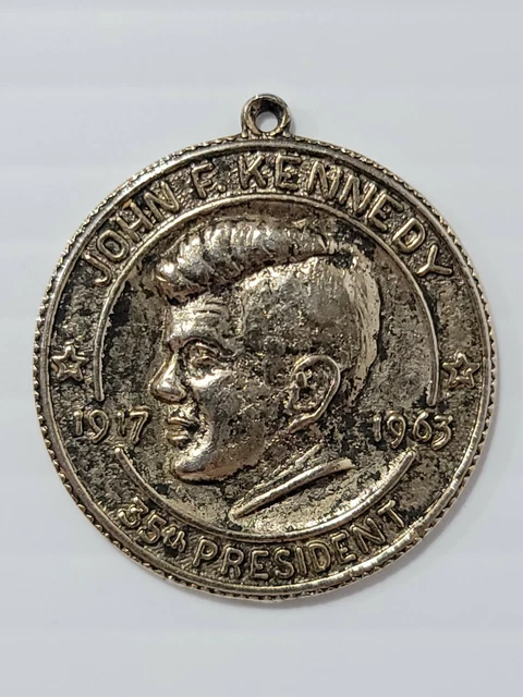 Vintage Collectible JFK 35th 1917-1963 President Pendant Pre-owned Free Shipping
