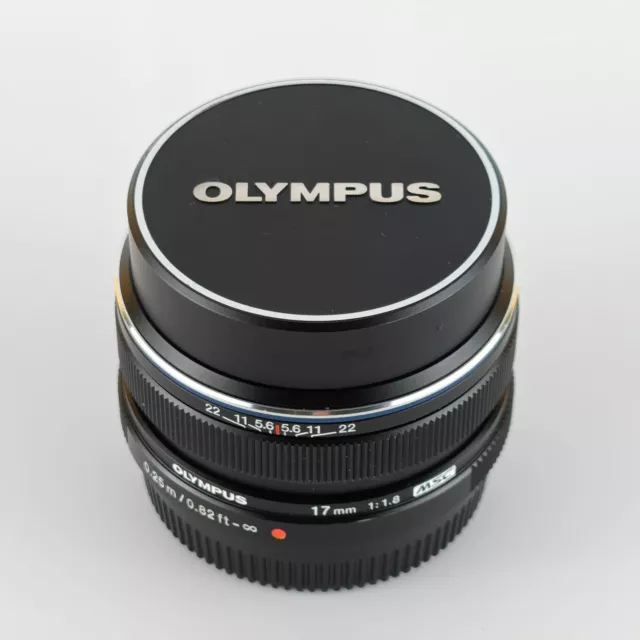 Olympus M.Zuiko Digital 17mm f/1,8 Obiettivo - Nero